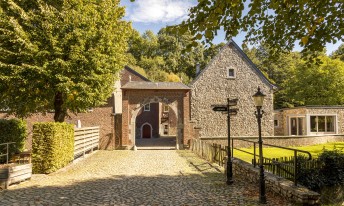 Gallery image mobile 3