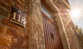 Gallery image mobile 3